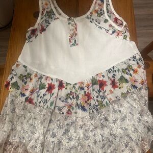 POL Floral Lace smock top - White and Multicolor